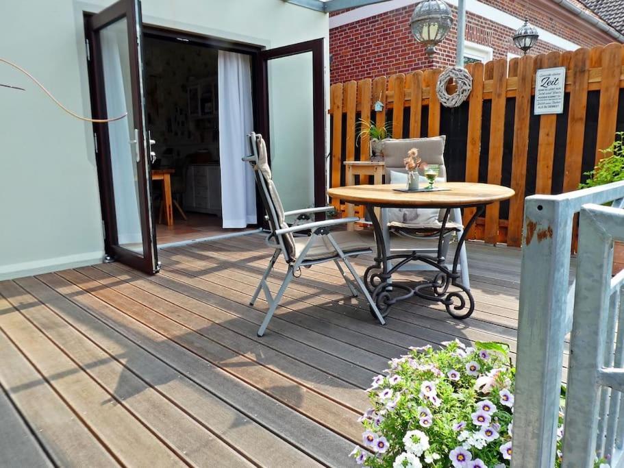 Landgang I 90Qm² Mit Garten Elsfleth Exteriör bild
