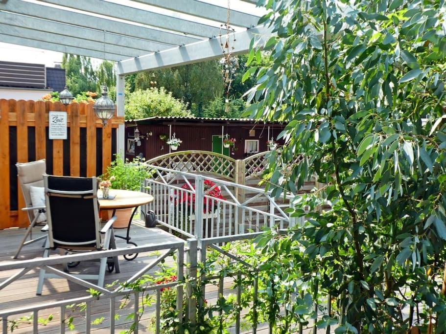 Landgang I 90Qm² Mit Garten Elsfleth Exteriör bild